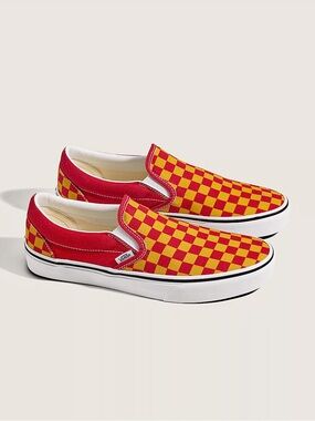 VANS Game Day Classic Slip-On Checkerboard Shoe SIZE: 6.5M/8W